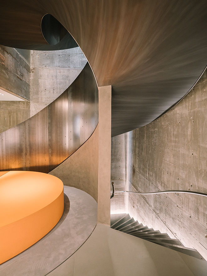 Stella McCartney joins Farfetch for their Dream Assembly programme Stella McCartney joins Farfetch for their Dream Assembly programme